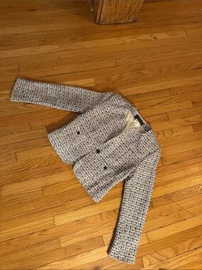 Harve Benard White and Navy Textured Tweed Blazer
